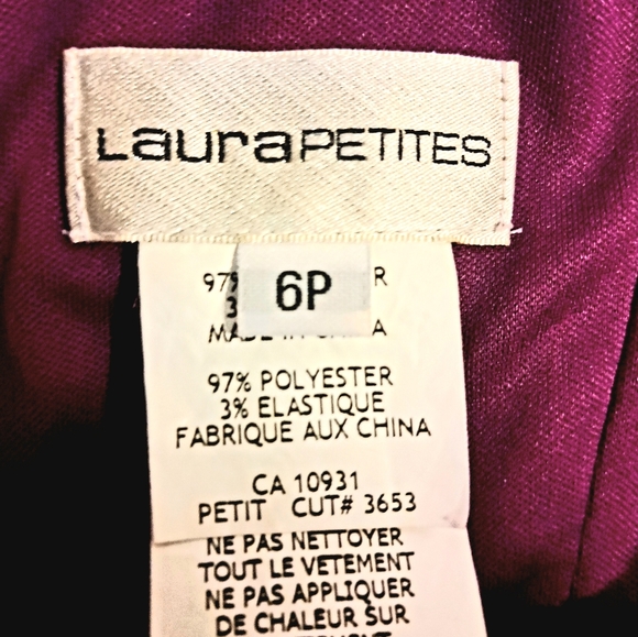 Embroidered plum Mini dress 👗 - Picture 8 of 9